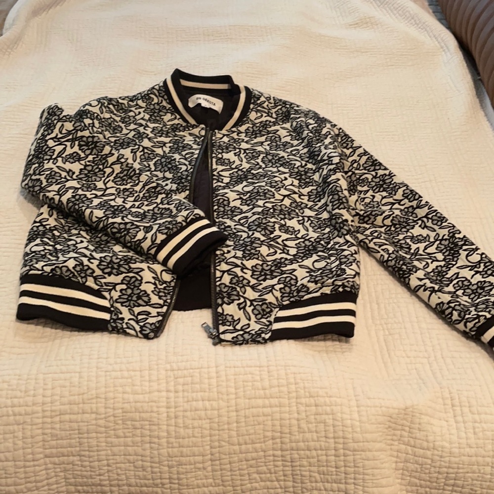 BB Dakota Bomber